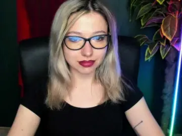 Bongacams Adult Video Chat of xxHeidiLove