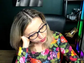 Bongacams Live Sex Cam of xxHeidiLove