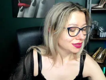 Bongacams Private Sex Chat of xxHeidiLove