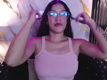 Bongacams Live Sex Cam of GagingBriana