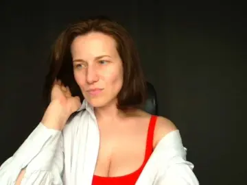 Bongacams Watch Live Sex Cams of BellaKisss1