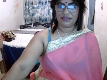 Bongacams Watch Live Sex Cams of indiandelight001