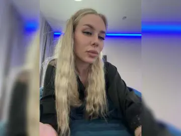 Bongacams Best live sex cam show of Lovensesgirl