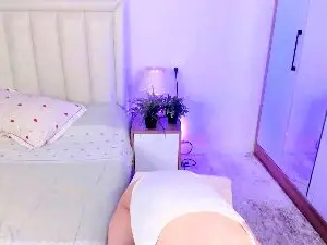 Cam4 Live Sex of Li_baby