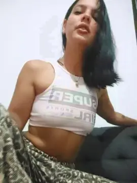 Cam4 Live Sex Cam of DarkhoneyX
