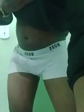 Cam4 Watch Live Sex Cams of Preto_quente00