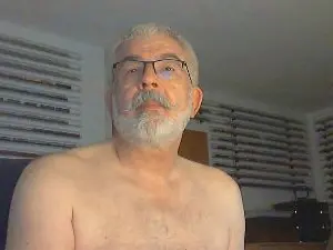 Cam4 Adult Video Chat of goatee_LA