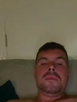 Cam4 Best live sex cam show of Leo_Iron