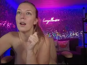Cam4 Free Live Porn of lucyallen4201