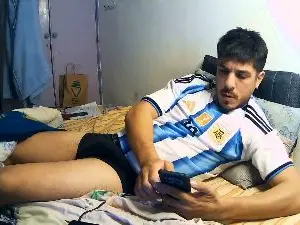 Cam4 Live Sex Cam of Gauch92