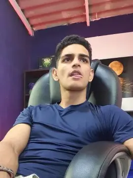 Cam4 Live Porn of alex_king27