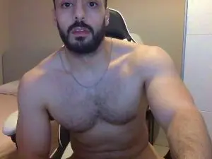 Cam4 Watch Live Sex Cams of cemilyoztt