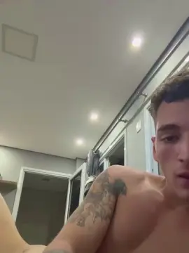 Cam4 Live Sex of pietrolutchero