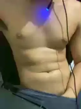 Cam4 Watch Live Sex Cams of Antonieeez