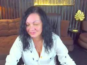 Cam4 Watch Live Sex Cams of IrissMoon