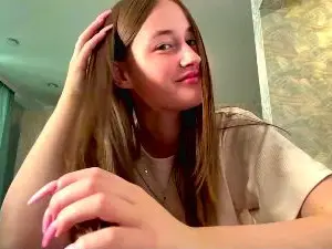 Cam4 Private Sex Chat of LynBowey