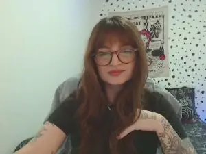 Cam4 Free Live Porn of brizzahot