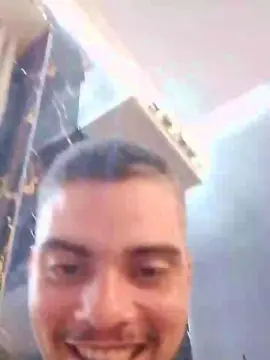 Cam4 Live Sex of adn99sexy