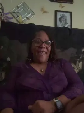 Cam4 Live Porn of MissMadem