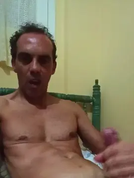 Cam4 Private Sex Chat of chicoatrevido2