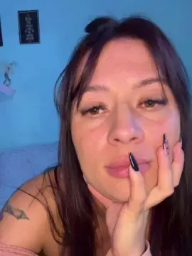Cam4 Best Webcam of Carolzinha_fox