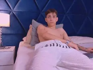 Cam4 Live Sex of LionFoster