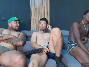 Cam4 Free Live Porn of straightboysx