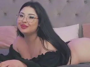 Cam4 Sex Cam of LunaBabe_