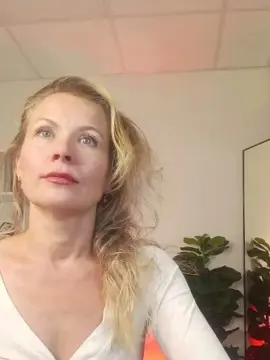 Cam4 Free Porn Cam of Julia__Giulia