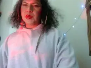 Cam4 Live Sex Cam of MistressEmeramt