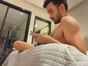 Cam4 Live Sex Cam of Drgym18