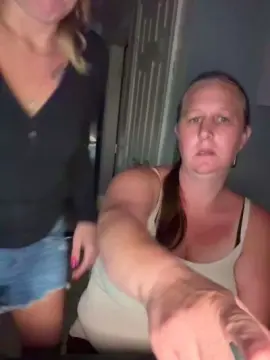 Cam4 Live Sex of pleaseandtease