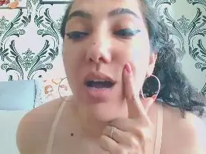 Cam4 Nude Webcam of HotSpicyMiss