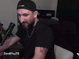 Cam4 Live Sex of TheDevilPup75