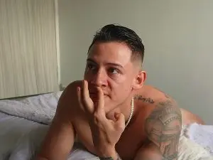 Cam4 Nude Webcam of Latino_Milk_99