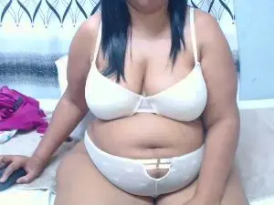 Cam4 Free Live Porn of Tapmybootyxxx