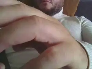 Cam4 Live Sex Cam of guaposexy1