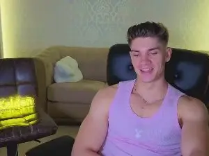 Cam4 Live Porn of MaxKaidenn