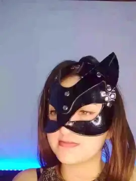 Cam4 Free Live Porn of ada44hot
