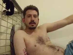 Cam4 Free Live Porn of GutsXbsk