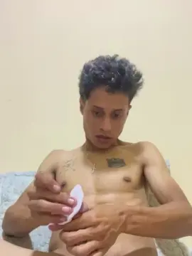 Cam4 Live Porn of Julitorod