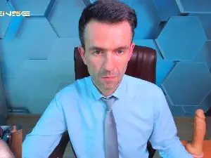 Cam4 Live Sex of HenryGarret