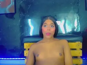 Cam4 Free Live Porn of Nashla_D