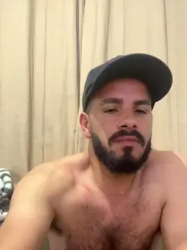 Cam4 Free Porn Cam of Carlao204