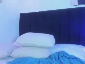Cam4 Free Porn Cam of dolly_zoe