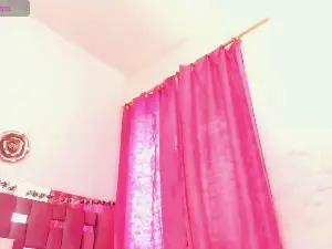 Cam4 Nude Webcam of raxela_diamond