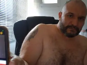 Cam4 Live Sex Cam of DaddyBearLive
