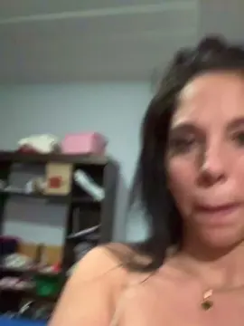 Cam4 Watch Live Sex Cams of Clohe