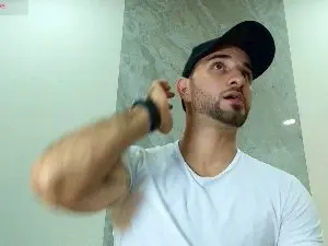 Cam4 Free Porn Cam of Lorenzo_Walker