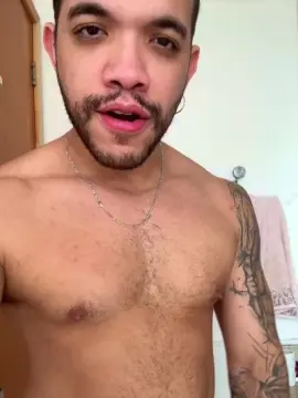Cam4 Free Porn Cam of tattooer2